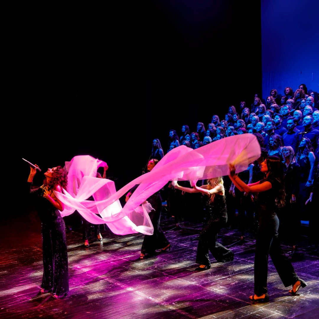 TheShowMustGoOn_D_ImmSitoAnteprima TheShowMustGoOn_D_ImmSitoAnteprima